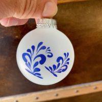 #Bembelschwung #Weihnachtskugel #gefrostet