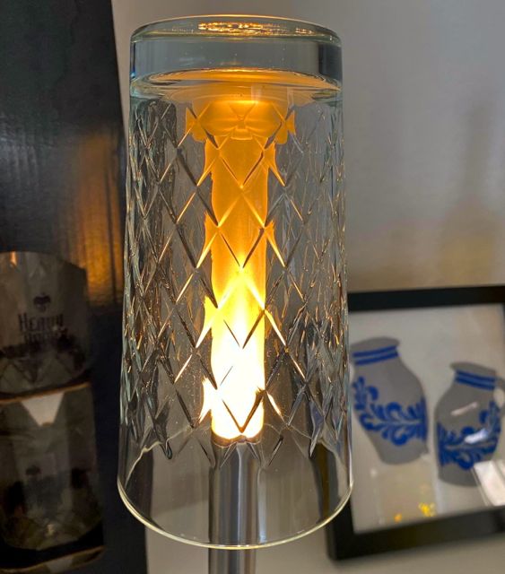 Geripptes Licht LED-Lampe #Hessich