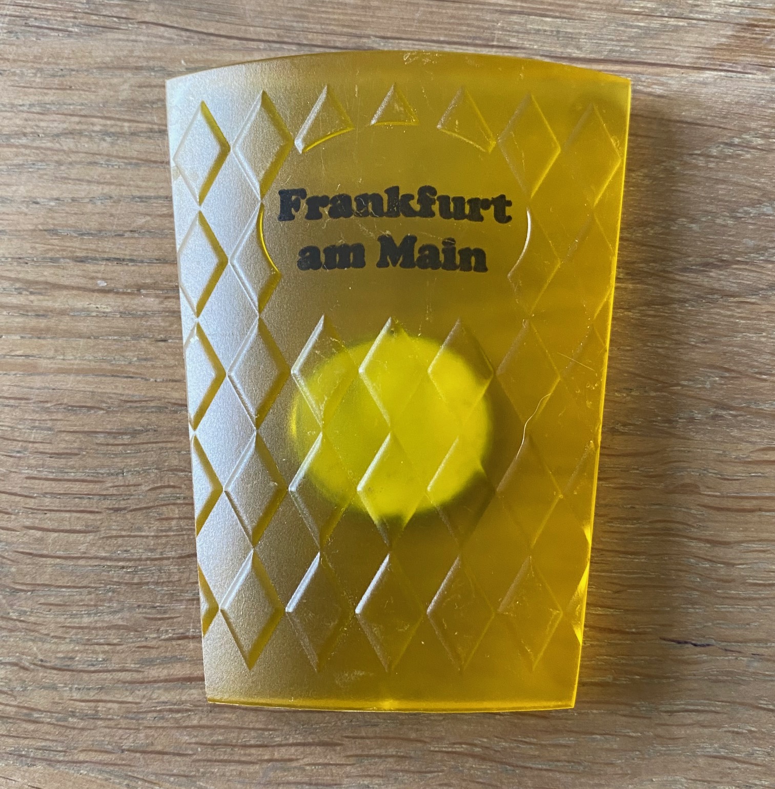 Frankfurt am Main - Kühlschrankmagnete bei Bembeltown - Hessen Souvenirs und mehr #Bembel #Geschenke #Giveaways