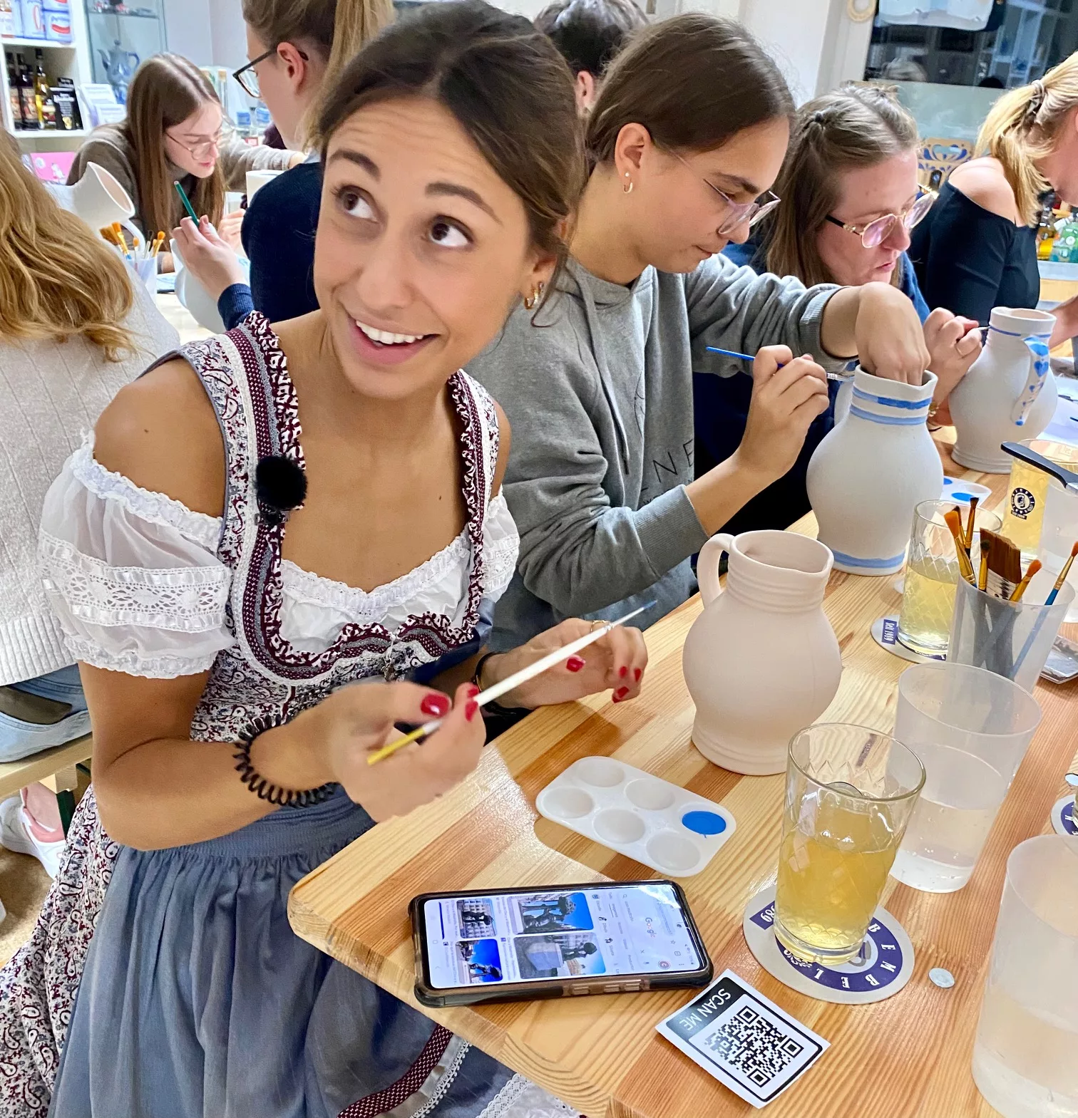 Paint your Bembel by Bembeltown - Hessische Team Events #Eventagentur